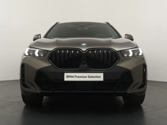 BMW X6 xDrive40i 2024 Benzine 6