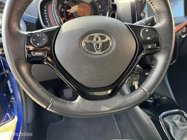 Toyota Aygo 1.0 VVT-i x-clusiv 2019 Benzine 15