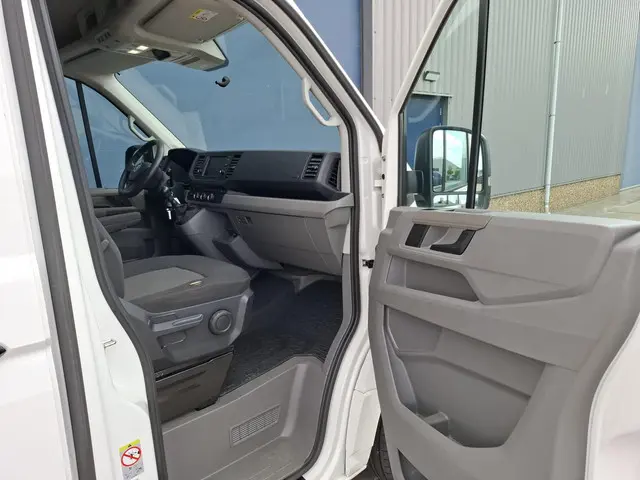 Volkswagen Crafter 35 2.0 TDI L3H3 Highline 2019 Diesel 33