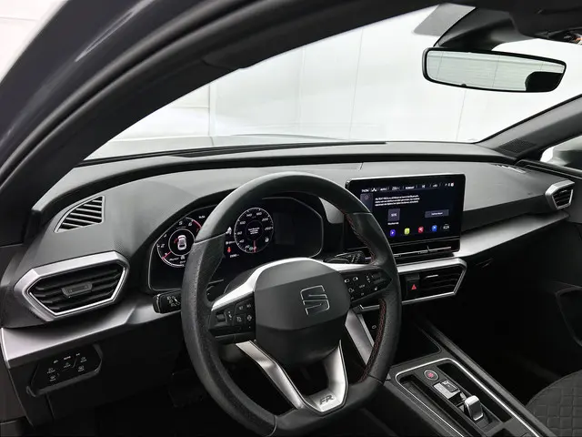 SEAT Leon 1.0 eTSI 110pk FR Business DSG 2023 Benzine 17