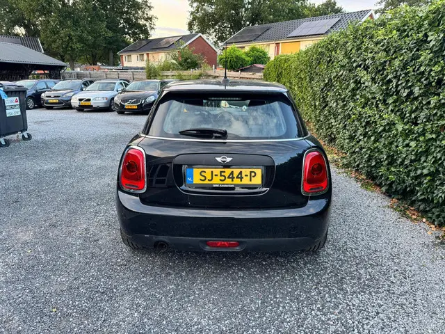 MINI One Mini 1.5 D Business 2018 Diesel 8