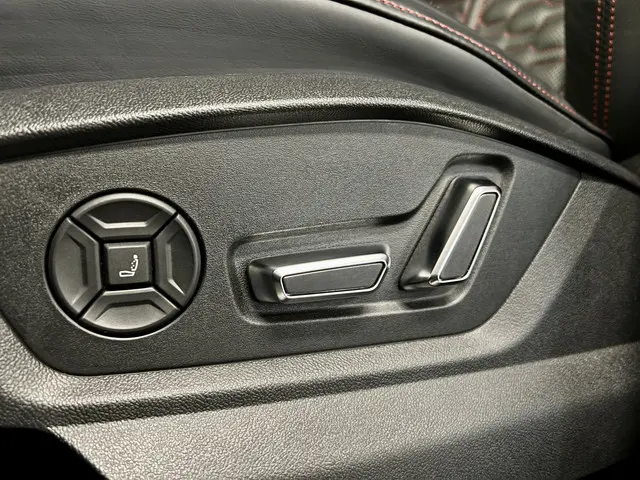 Audi RSQ8 4.0 TFSI RS Q8 quattro 2021 Hybride Benzine 33