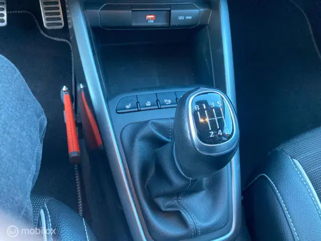 Kia Stonic 1.0 T-GDi MHEV GT-PlusLine 2022 Benzine 24