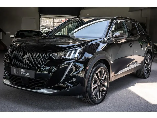 Peugeot 2008 1.2 PureTech GT Pack 2022 Benzine 7