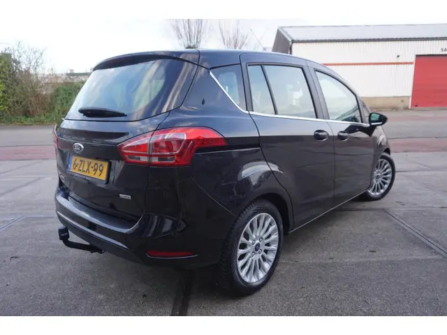 Ford B-MAX 2
