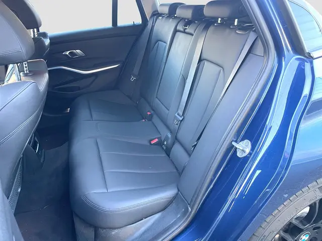 BMW 3 Serie Touring 330e 2020 Hybride Benzine 22