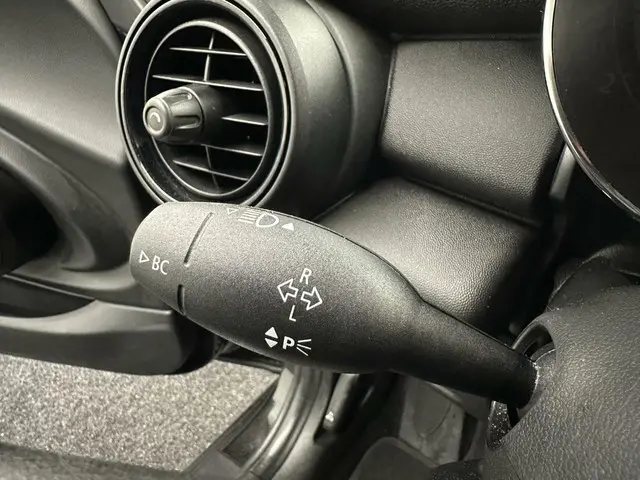 MINI One Mini 1.5 First CRUISE LM 45000 KM 2021 Benzine 21