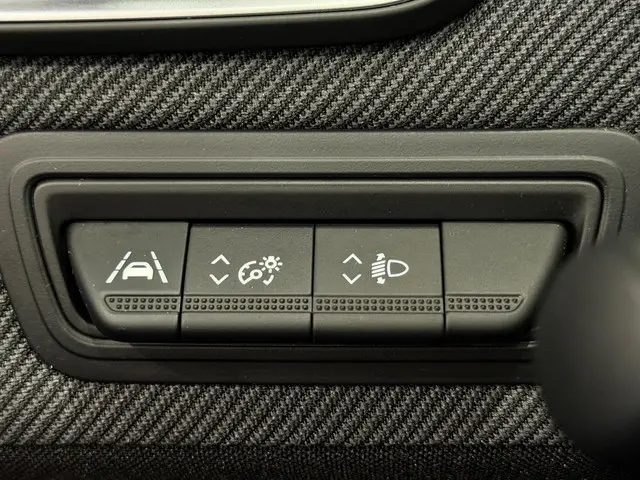 Renault Clio 1.0 TCe 90 Esprit Alpine 2023 Benzine 33