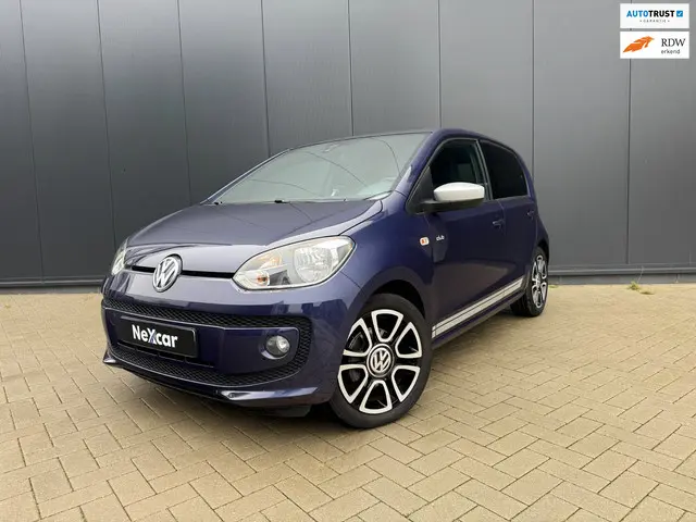 Volkswagen up! Club |5-deurs|NAVI|CRUISE|15” LM| 2015 Benzine