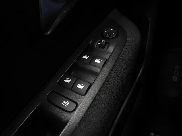 Peugeot e-208 EV Active Pack 50 kWh 2023 Elektrisch 19