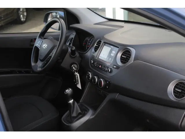 Hyundai i10 1.0i Comfort//Airco//Navi//5drs!! 2018 Benzine 23