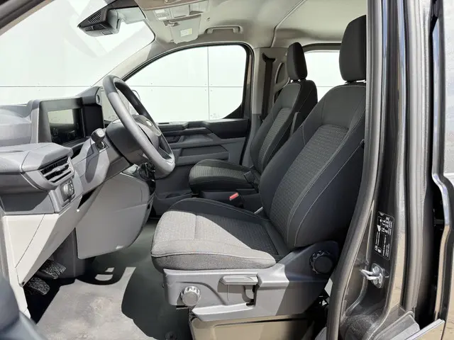 Ford Transit Custom 2.0 TDCI 136pk 2024 Diesel 8