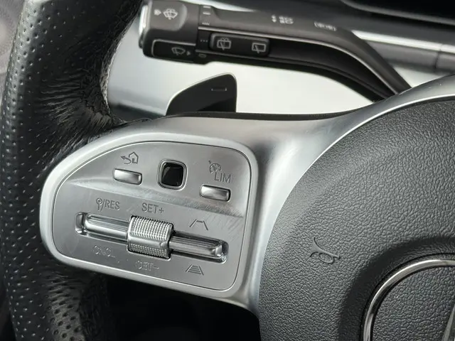 Mercedes-Benz GLE 450 4MATIC 2019 Benzine 29