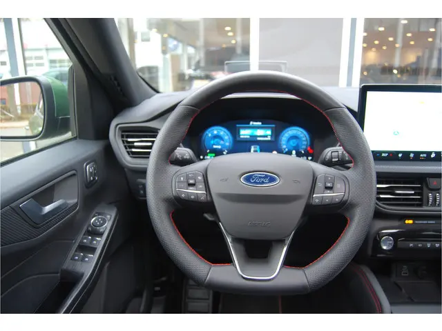 Ford Kuga 2.5 PHEV 243PK ST-Line X 2025 Hybride Benzine 17