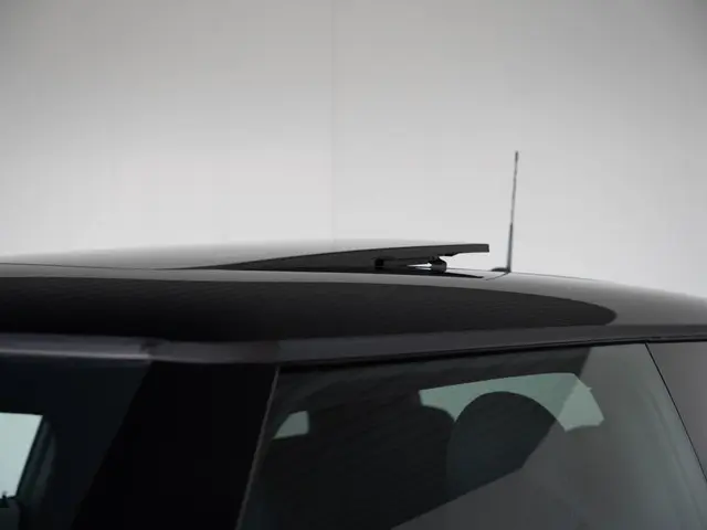 MINI 3-Deurs C 2025 Benzine 14