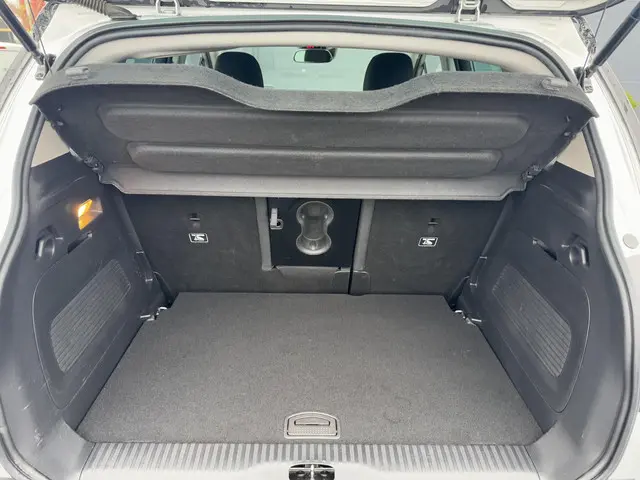 Citroën C3 Aircross 1.2 PureTech S&S Shine 2018 Benzine 12