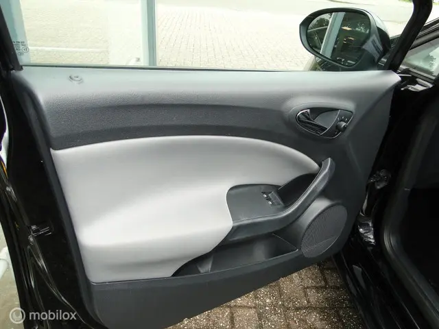 SEAT Ibiza 1.2. benzine, schakel, 182133 km 2014 Benzine 8