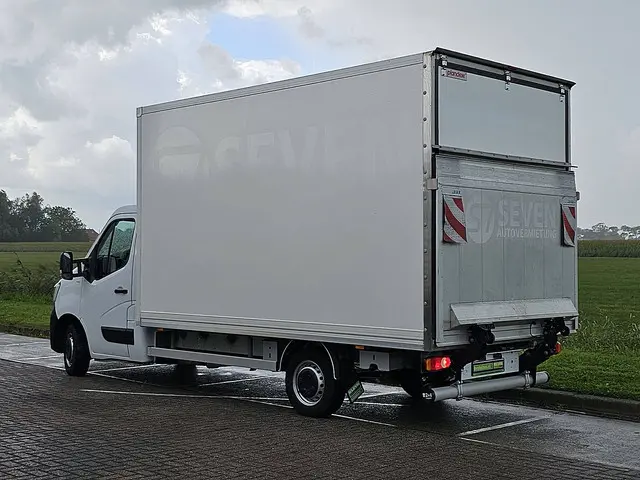 Renault Master 2.3 2023 Diesel 6