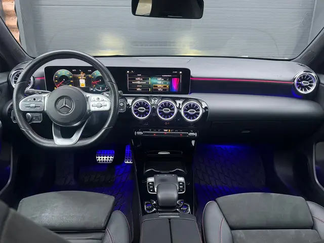 Mercedes-Benz A-Klasse 180 Premium Plus 2020 Benzine 9