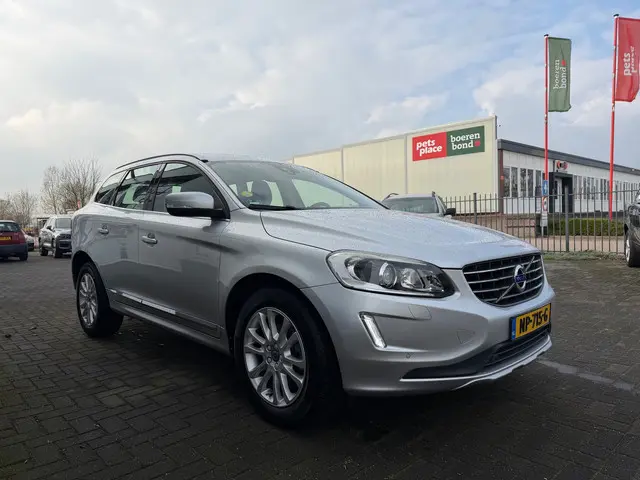 Volvo XC60 2.0 D4 FWD SUMMUM 2017 Diesel 5