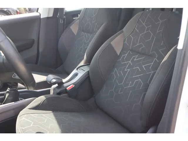 Peugeot 2008 1.2 PureTech Blue Lion 2016 Benzine 4