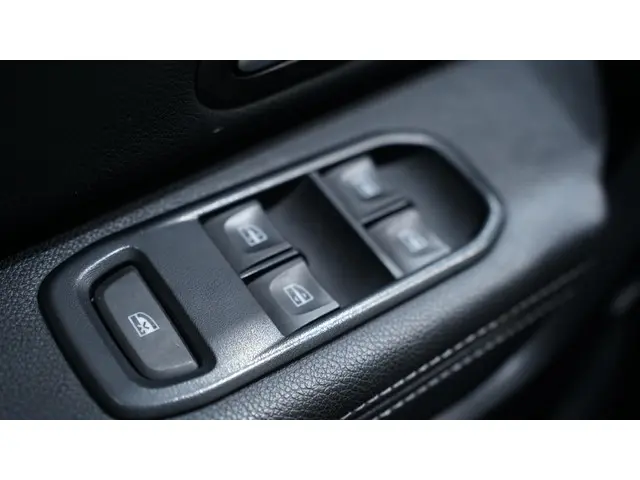 Dacia Duster 1.3 TCe Prestige 2020 Benzine 25