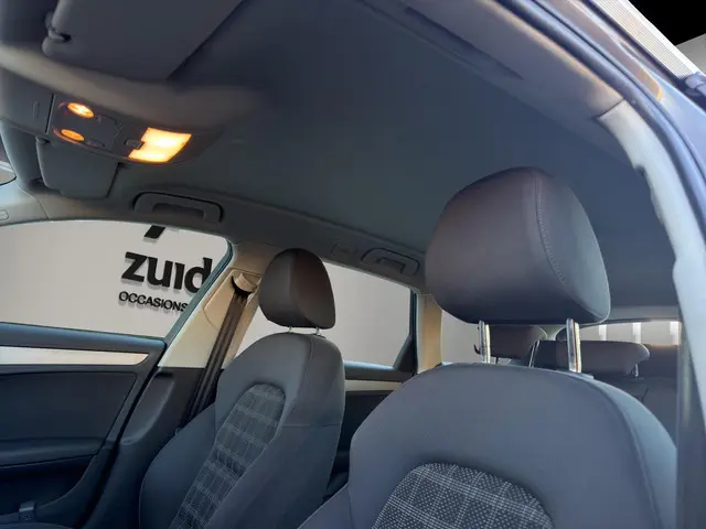 Audi A4 Avant 1.8 TFSI B&O Clima LED Xenon 2014 Benzine 20