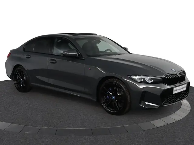 BMW 3 Serie 320e 2024 Hybride Benzine 11