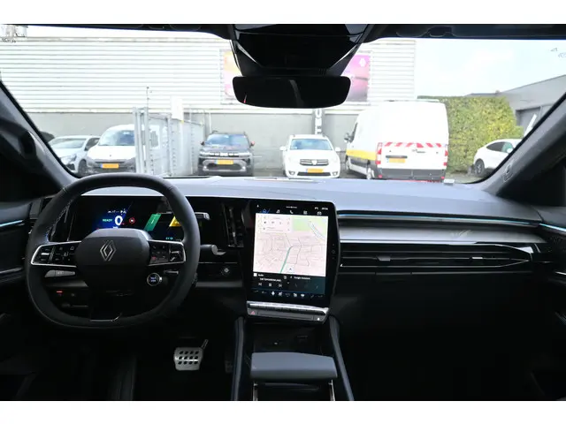 Renault Rafale esprit Alpine 2026 Hybride Benzine 17