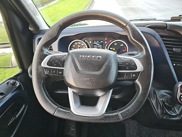 Iveco Daily 35 C 2020 Diesel 13