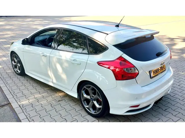 Ford Focus 2.0 EcoBoost ST-2 250PK Eibach 2013 Benzine 14