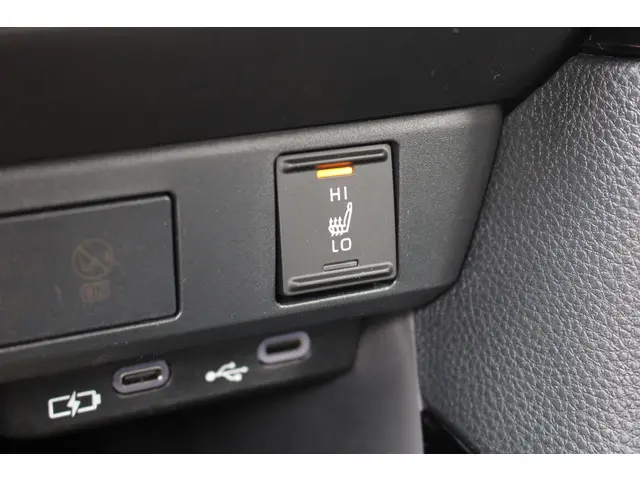 Toyota Yaris 1.5 Hybrid 2025 Hybride Benzine 45