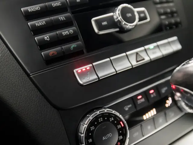 Mercedes-Benz C-Klasse Coupé 180 AMG Sport 2012 Benzine 11