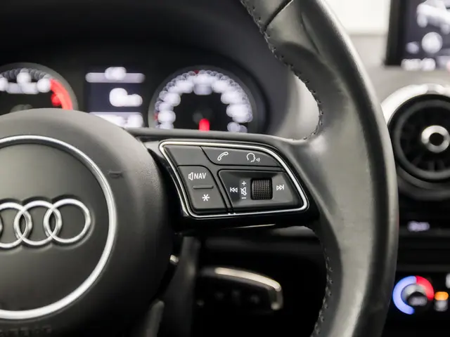 Audi A3 Limousine 35 TFSI S-Line Sport 2019 Benzine 21