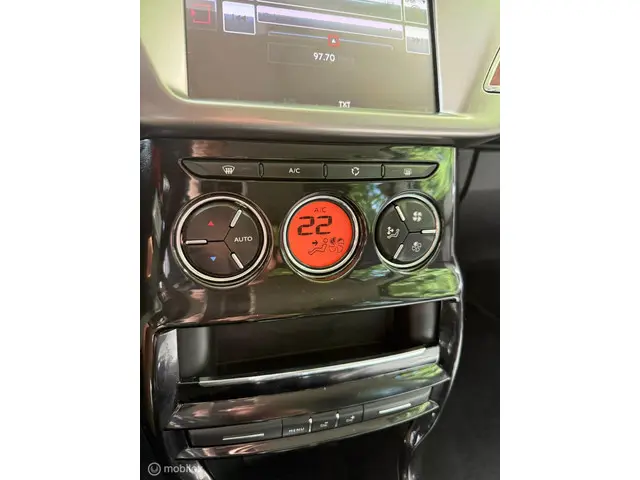 Citroën C3 1.2 PureTech Tendance 2016 Benzine 18