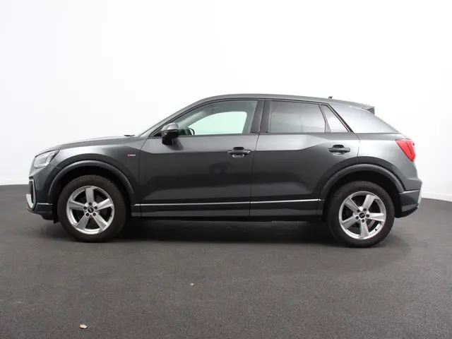 Audi Q2 35 TFSI 150pk Automaat S Edition 2021 Benzine 8