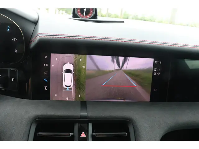 Porsche Taycan Sport Turismo GTS 2022 Elektrisch 15