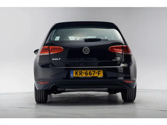 Volkswagen Golf 1.0 TSI Edition [ airco ] 2016 Benzine 23