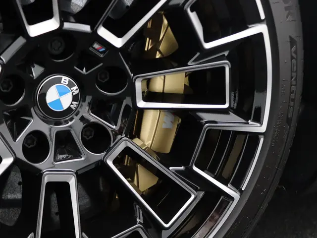 BMW M5 Touring 2025 Hybride Benzine 9