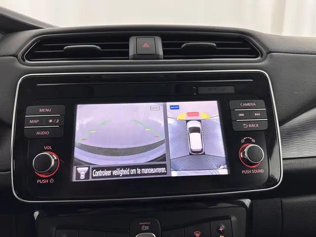 Nissan Leaf 2.ZERO EDITION 40 kWh 2018 Elektrisch 13