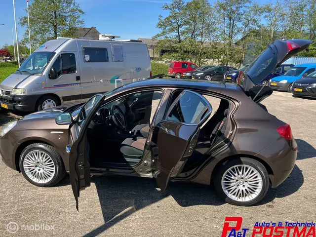 Alfa Romeo Giulietta 1.4 T 2014 Benzine 13
