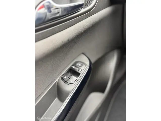 Opel Corsa 1.0 Turbo Edition AIRCO CARPLAY 2016 Benzine 17