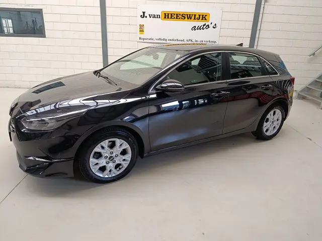 Kia Ceed 1.0 T-GDi DynamicLine 2022 Benzine