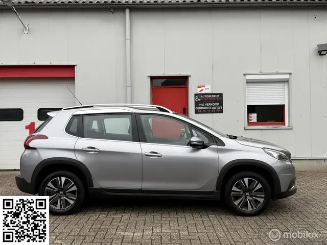 Peugeot 2008 1.2 PureTech Allure Automaat 2016 Benzine 4