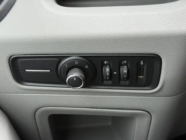 Maxus eDeliver9 L3H3 89 kWh 2025 Elektrisch 28