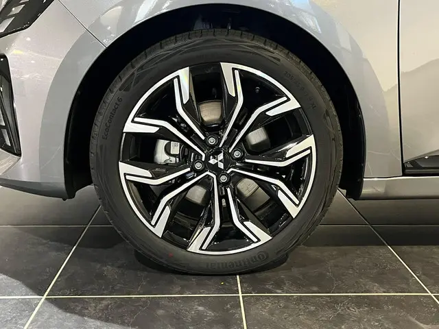 Mitsubishi Colt 1.6 HEV Intense+ 2025 Hybride Benzine 23