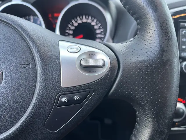 Nissan Juke 1.2 DIG-T S/S Connect Edition 2014 Benzine 33