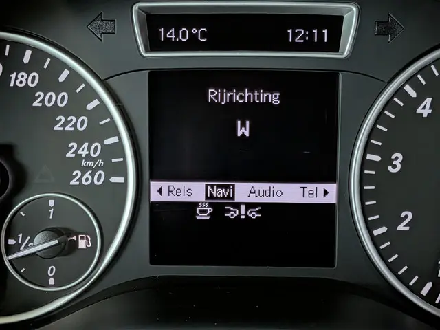 Mercedes-Benz B-Klasse 200 2012 Benzine 27