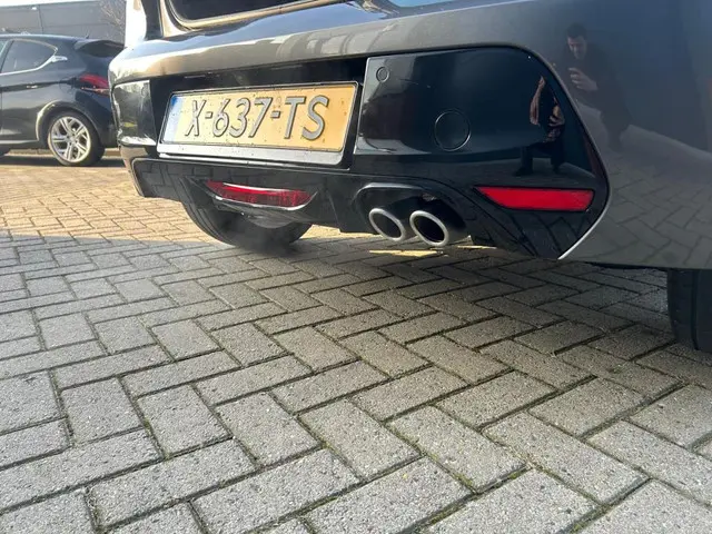 Peugeot 208 1.2 PureTech GT automaat 2021 Benzine 7