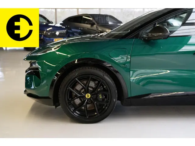 Lotus Eletre EDS 675 R 4WD 112 kWh 2024 Elektrisch 16